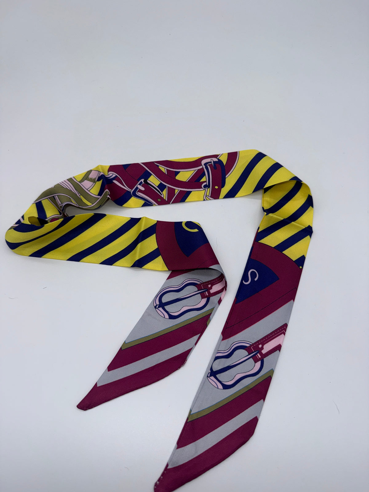 Hermes scarf red
