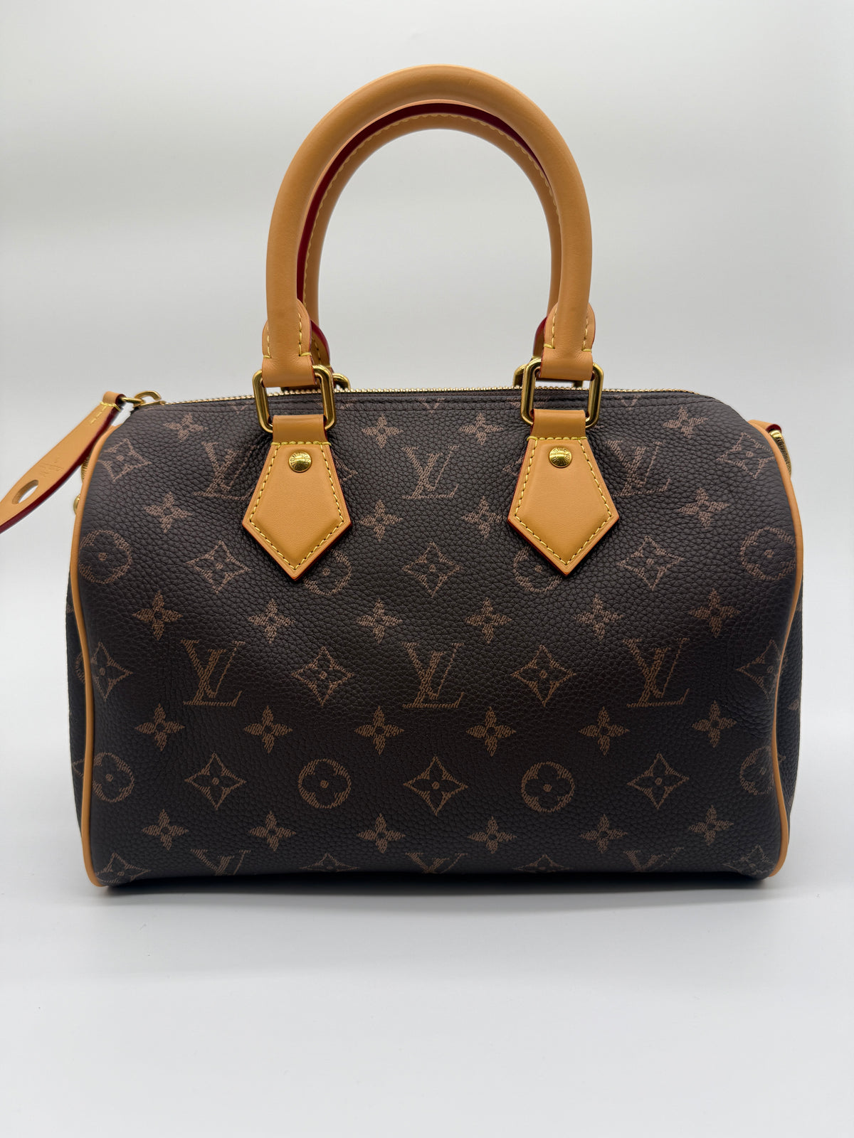Monogram p9