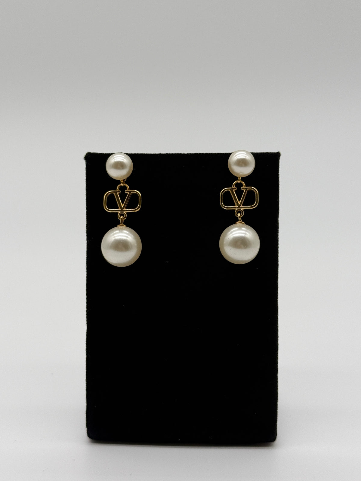 Valentino pearl (2003)