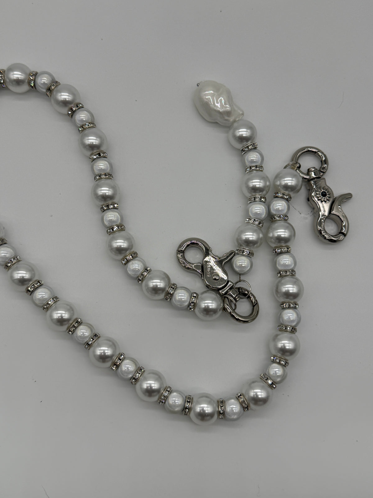 Belt chain pearl